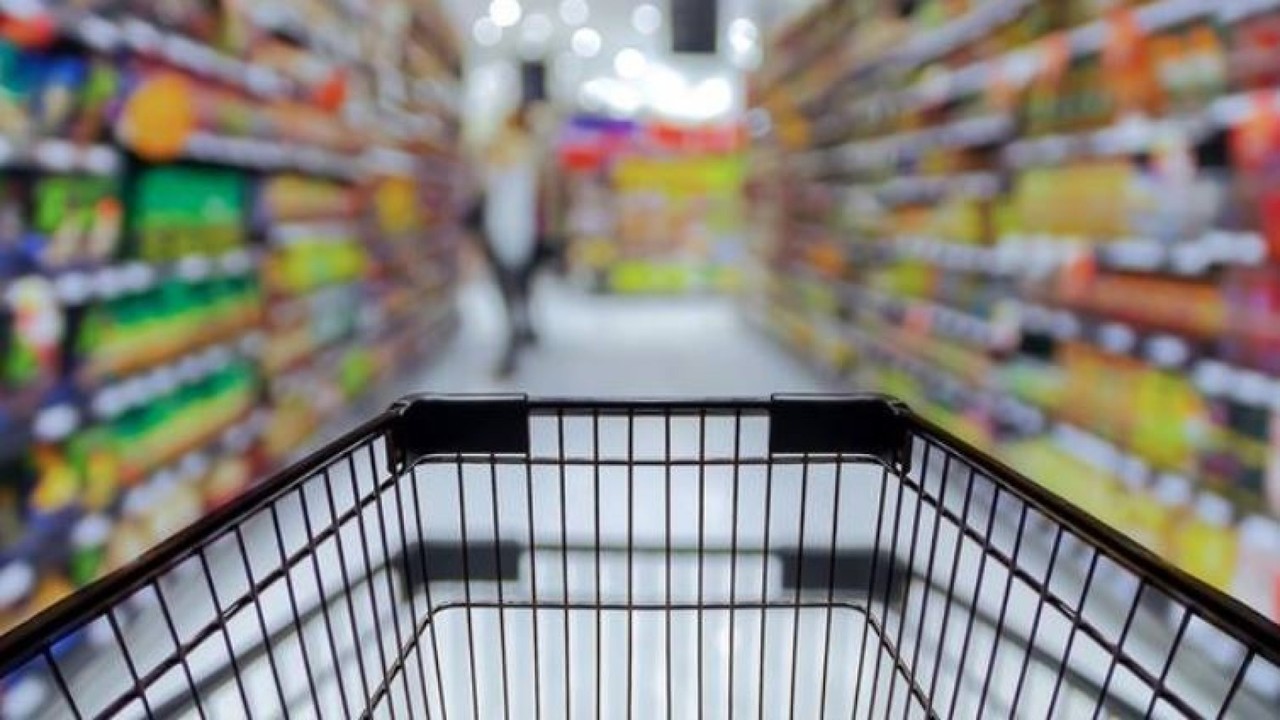 Best grocery stores to shop at for a July Fourth cookout